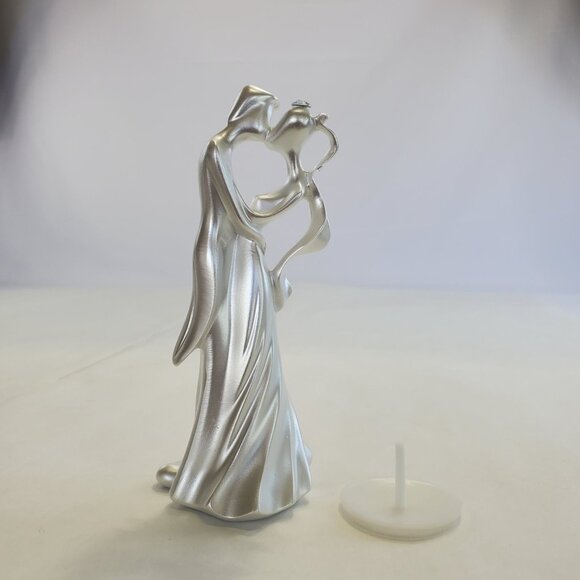 Wilton Wedding Cake Topper The First Kiss Bride Groom Pearl Off White - Picture 5 of 10